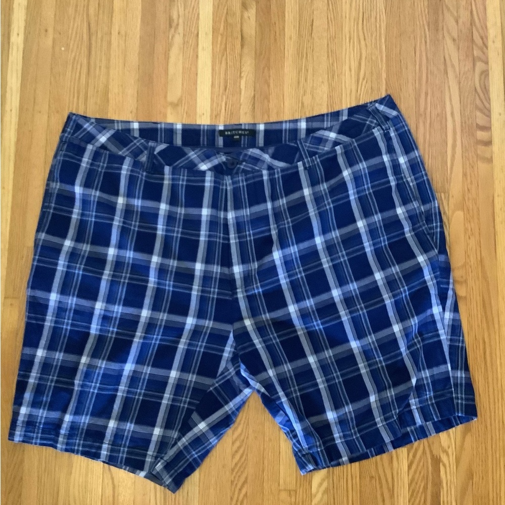 BRITCHES, Men's Blue Plaid Flat Front Shorts. Size 48
